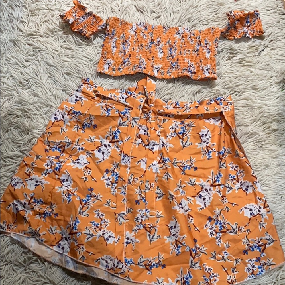 Two piece set